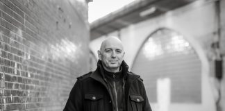 Wartesaal.TV: Auftaktsendung mit Frank Goosen