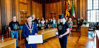 Bundesverdienstkreuz für Horst „Graf Hotte“ Schröder