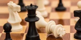 Zirkustheater im Schlosshof Strünkede