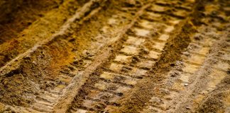 Sperrung wegen Fahrbahnarbeiten