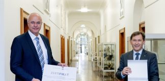 Kooperation fördert digitale Bildung an Schulen