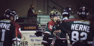 Eishockey: Gelungener Auftakt – HEV schlägt Leipzig