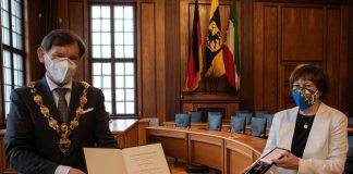 Bundesverdienstkreuz an Dr. Ute Leifert verliehen