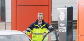 Stadtwerke nehmen Schnellladestation in Betrieb