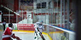 Einshockey: HEV verliert das erste Finalspiel mit 2:3 nach Verlängerung