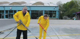 Es geht los: Die Bäder werden ausgewintert