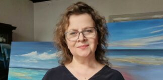 Ein Tag am Meer: Herner Künstlerin stellt aus