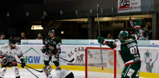 Eishockey in Herne: „Miners“ gegen die Rostock Piranhas