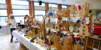 Wenn Röhlinghausen leuchtet … Weihnachtsmarkt brachte Besucher in Stimmung fürs schönste Fest des Jahres