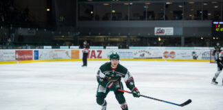 Eishockey in Herne: HEV muss um Playoffs bangen