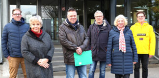 SPD-Fraktion besucht Hans-Tilkowski-Schule