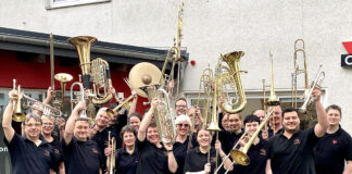 Zwischen Himmel und Erde: Der CVJM-Posaunenchor bittet zum Sommerkonzert