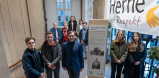 Rathaus Herne: Stele erinnert an jüdisches Leben